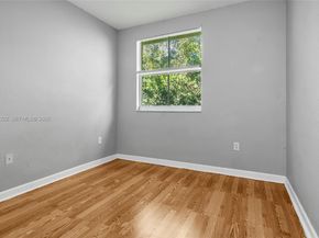1543 SE 25th St 204, Homestead FL 33035