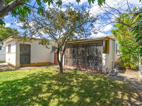 2166 NW 18th St, Miami FL 33125