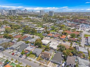 2166 NW 18th St, Miami FL 33125