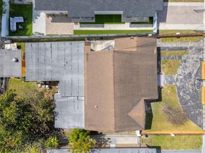 2166 NW 18th St, Miami FL 33125