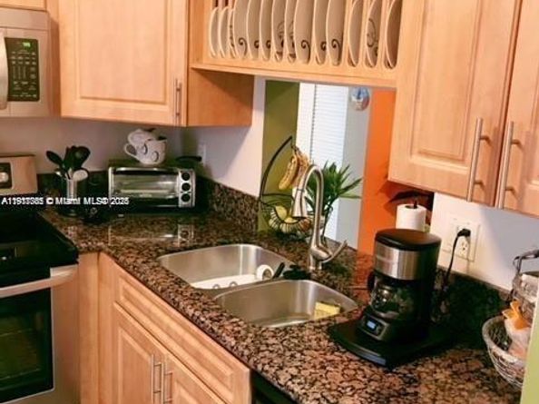 160 NW 60th Ave 63, Margate FL 33063