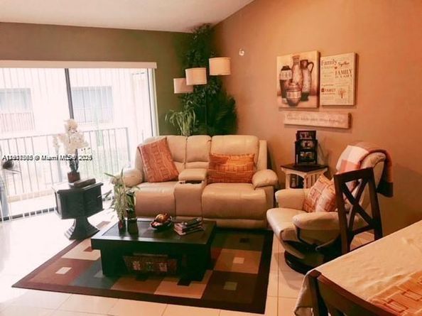 160 NW 60th Ave 63, Margate FL 33063