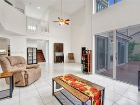 1046 Satinleaf St, Hollywood FL 33019