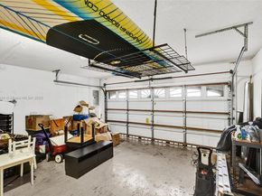 1046 Satinleaf St, Hollywood FL 33019