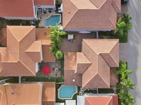 1046 Satinleaf St, Hollywood FL 33019