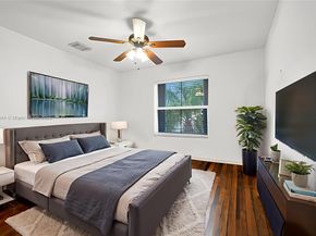 1046 Satinleaf St, Hollywood FL 33019