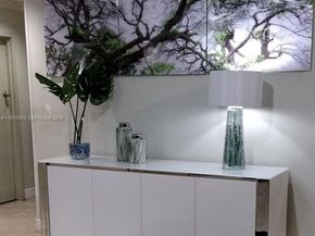 1000 St Charles Pl 609, Pembroke Pines FL 33026