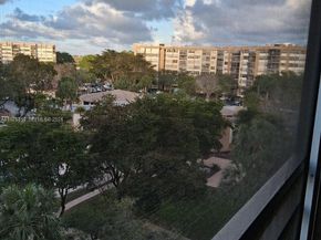 1000 St Charles Pl 609, Pembroke Pines FL 33026