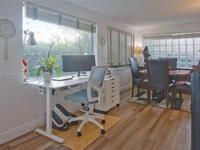 1236 NW 43rd St, Deerfield Beach FL 33064