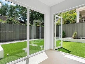 6720 SW 88th Ter, Pinecrest FL 33156