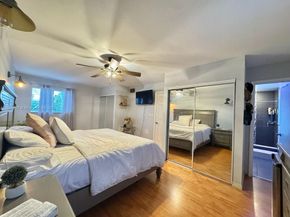5685 NW 194th Ln, Miami Gardens FL 33055