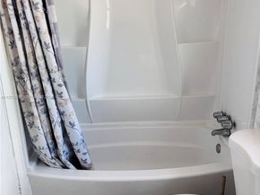 3268 NW 15th St, Lauderhill FL 33311