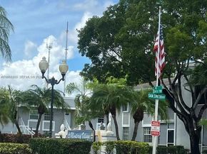 455 NE 210th Cir Ter 10218, Miami FL 33179