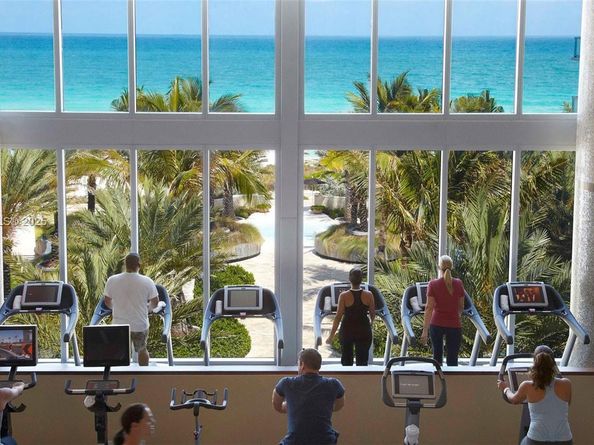 6801 Collins Ave 1101, Miami Beach FL 33141