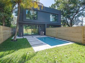 281 NW 52nd St 281, Miami FL 33127