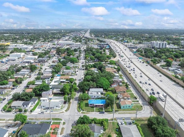 6545 NW 6th Ave, Miami FL 33150