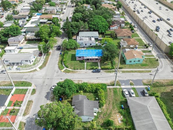6545 NW 6th Ave, Miami FL 33150