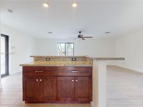 15840 SW 105th Ct, Miami FL 33157