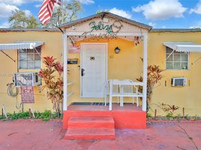 811 NW 24th Ct, Miami FL 33125
