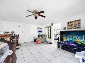 811 NW 24th Ct, Miami FL 33125