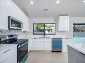9220 SW 100th Ave Rd, Miami FL 33176