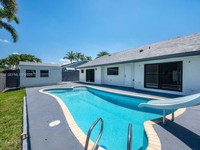 9220 SW 100th Ave Rd, Miami FL 33176