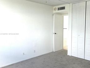 2450 NE 135th St 410, North Miami FL 33181