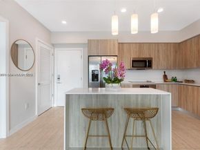 3900 Biscayne Blvd N905, Miami FL 33137