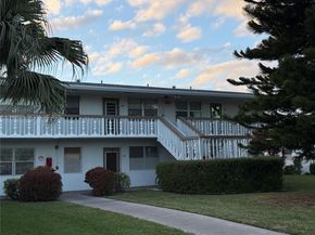 573 Durham U 573, Deerfield Beach FL 33442