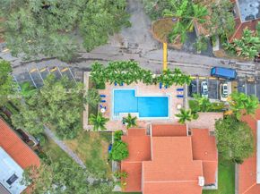 107 Heatherbrook Way 145, Hollywood FL 33021