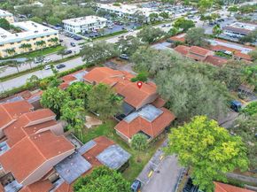 107 Heatherbrook Way 145, Hollywood FL 33021