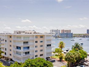 120 Golden Isles Dr 33B, Hallandale Beach FL 33009