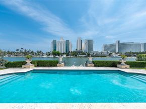 4539 Pine Tree Dr, Miami Beach FL 33140