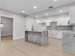 559 NW 2nd St, Florida City FL 33034