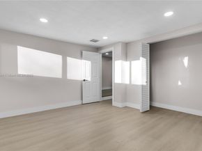 559 NW 2nd St, Florida City FL 33034