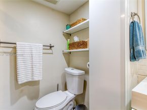 3095 N Oakland Forest Dr 104, Oakland Park FL 33309