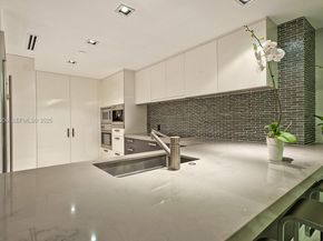 1331 Brickell Bay Dr 4309, Miami FL 33131