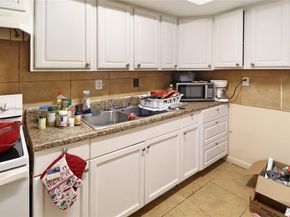 1348 Seaview Dr, North Lauderdale FL 33068