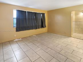 1348 Seaview Dr, North Lauderdale FL 33068