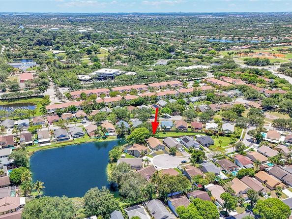 9828 SW 58th Ct, Cooper City FL 33328