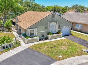 9828 SW 58th Ct, Cooper City FL 33328