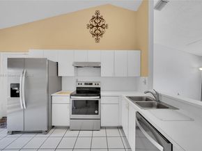 9828 SW 58th Ct, Cooper City FL 33328