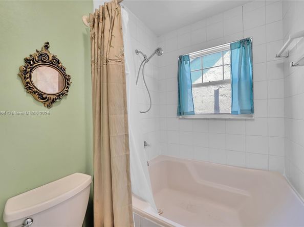 9828 SW 58th Ct, Cooper City FL 33328