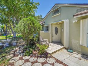 9828 SW 58th Ct, Cooper City FL 33328
