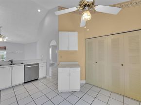 9828 SW 58th Ct, Cooper City FL 33328