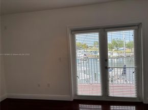 2415 NW 16th St Rd 103, Miami FL 33125