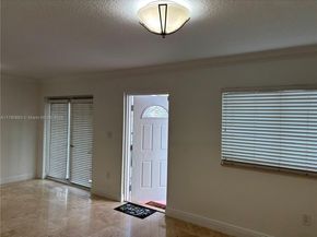 2415 NW 16th St Rd 103, Miami FL 33125