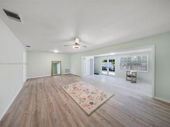 1320 NE 27th Ave, Pompano Beach FL 33062