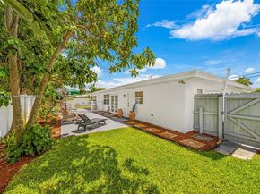 1320 NE 27th Ave, Pompano Beach FL 33062