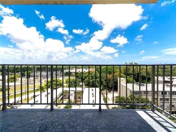 1470 NE 125th Ter PH9, North Miami FL 33161